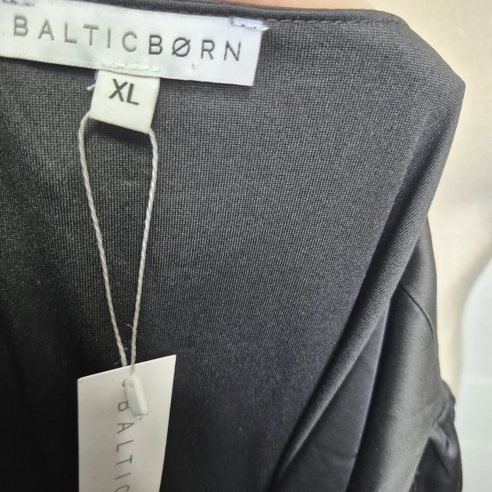 Baltic Born Poppy Satin Tie Front Midi Dress Size XL - Picture 10 of 13